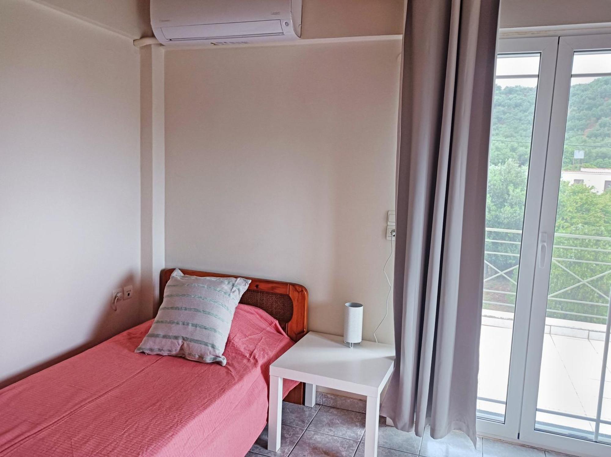 Zoi'S Hοuse.Vacation Home In Mani Near Vathi Beach ภายนอก รูปภาพ